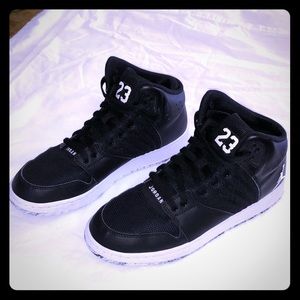 Nike Jordan 23 Black 6.5 Youth